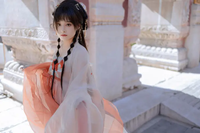 安居客VR看房界面